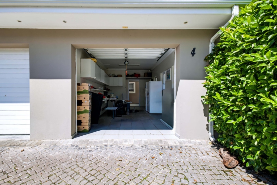  Bedroom Property for Sale in Twin Rivers Western Cape